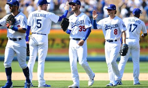 dodgers sportsbookwire|Los Angeles Dodgers at Chicago Cubs odds, picks and .